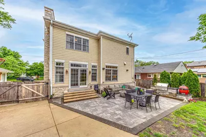 1341 Brophy Avenue, Park Ridge, IL 60068 - Photo 3