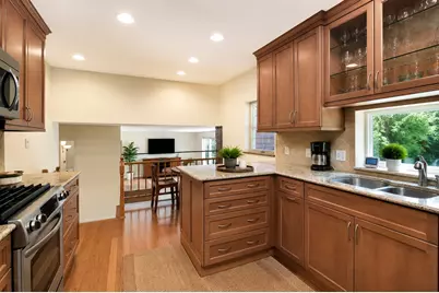 640 Wilmot Road, Deerfield, IL 60015 - Photo 7