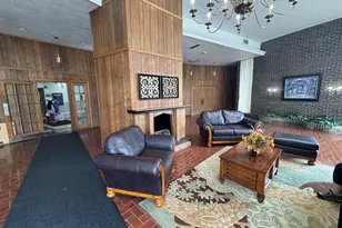 40 N Tower Rd, Oak Brook, IL 60523 - Photo 29