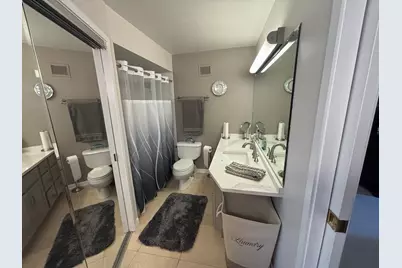 40 N Tower Road #10M, Oak Brook, IL 60523 - Photo 21