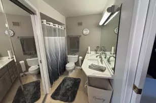 40 N Tower Rd, Oak Brook, IL 60523 - Photo 21