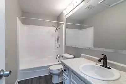 4239 Continental Drive, Waukegan, IL 60087 - Photo 11
