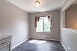 4239 Continental Dr, Waukegan, IL 60087 - Photo 7