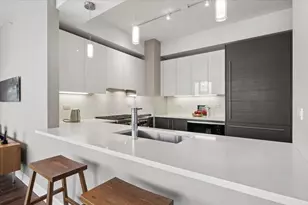 1201 S Prairie Ave, Chicago, IL 60605 - Photo 13