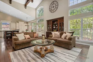 115 Bridle Path Ln, Fox River Grove, IL 60021 - Photo 9