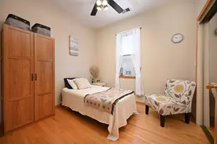 2539 W Foster Ave, Chicago, IL 60625 - Photo 15