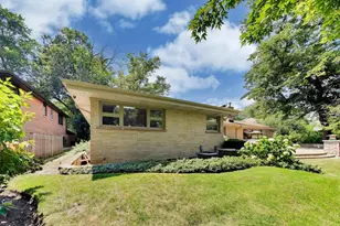 9139 Kedvale Ave, Skokie, IL 60076 - Photo 45