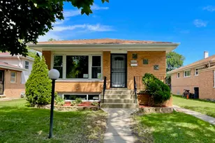 16007 Vine Ave, Harvey, IL 60426 - Photo 1