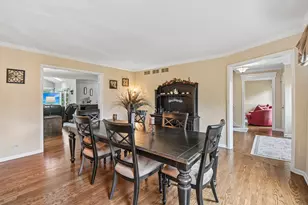 5N630 Leslie Ct, Saint Charles, IL 60175 - Photo 13