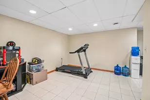 5N630 Leslie Ct, Saint Charles, IL 60175 - Photo 67
