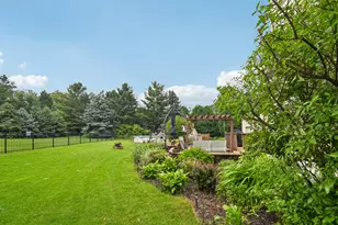 5N630 Leslie Ct, Saint Charles, IL 60175 - Photo 81