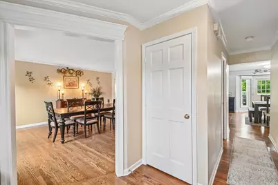 5N630 Leslie Court, Saint Charles, IL 60175 - Photo 7
