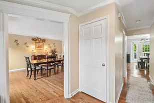 5N630 Leslie Ct, Saint Charles, IL 60175 - Photo 7