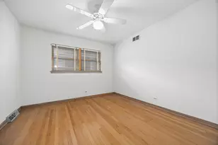2922 Sunnyside Ave, Westchester, IL 60154 - Photo 9