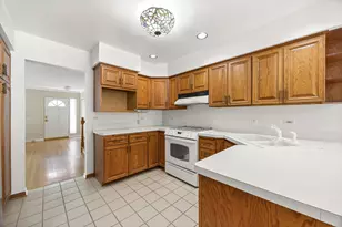2922 Sunnyside Ave, Westchester, IL 60154 - Photo 23