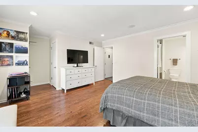 107 W Delaware Place #F, Chicago, IL 60610 - Photo 31