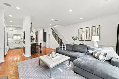 107 W Delaware Place #F, Chicago, IL 60610 - Photo 9