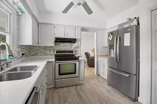 26 Skyview Dr, Springfield, IL 62702 - Photo 11