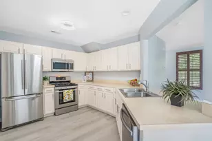 365 Lakewood Blvd, Park Forest, IL 60466 - Photo 13