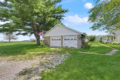 15869 N Vermilion West Road, Fithian, IL 61844 - Photo 45