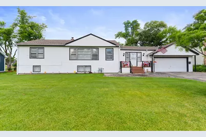 6918 Parkside Avenue, Countryside, IL 60525 - Photo 1
