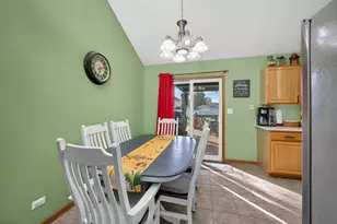 1540 Carol Anne Dr, Morris, IL 60450 - Photo 7