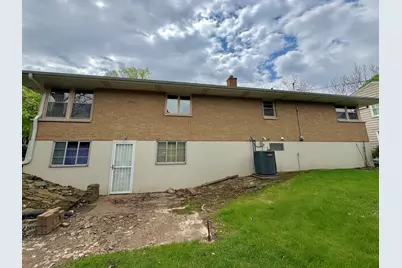 303 Gayle Avenue, Dekalb, IL 60115 - Photo 13