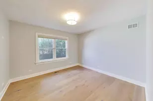 4044 Chester Dr, Glenview, IL 60026 - Photo 25
