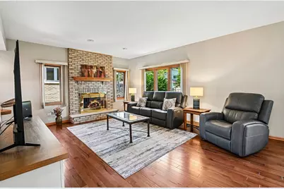 9237 Kedvale Avenue, Oak Lawn, IL 60453 - Photo 7