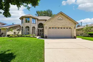 9237 Kedvale Ave, Oak Lawn, IL 60453 - Photo 1
