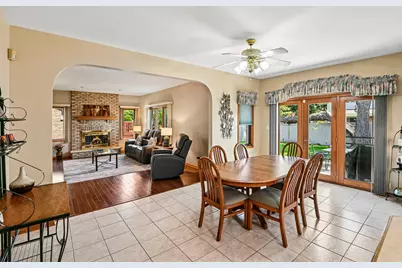 9237 Kedvale Avenue, Oak Lawn, IL 60453 - Photo 11