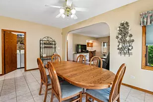 9237 Kedvale Ave, Oak Lawn, IL 60453 - Photo 9