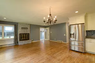 3N353 Pine Hills Rd, Saint Charles, IL 60175 - Photo 7