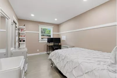 120 Terry Drive, Sugar Grove, IL 60554 - Photo 11