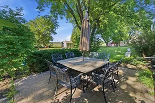 120 Terry Dr, Sugar Grove, IL 60554 - Photo 23