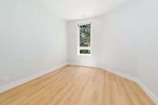 3947 W Dakin St, Chicago, IL 60618 - Photo 15