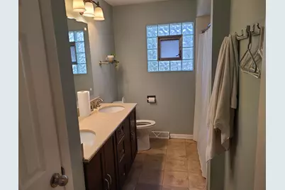 5239 Cumnor Road, Downers Grove, IL 60515 - Photo 19