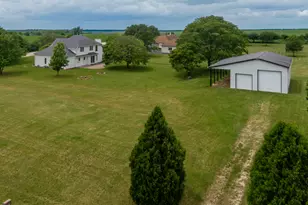 2302 English Prairie Rd, Spring Grove, IL 60081 - Photo 47