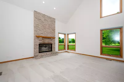 2302 English Prairie Road, Spring Grove, IL 60081 - Photo 17
