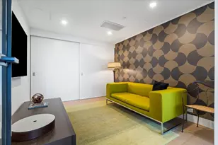 161 E Chicago Ave, Chicago, IL 60611 - Photo 17