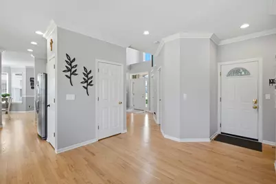 2457 Bryn Mawr Lane, Crystal Lake, IL 60014 - Photo 15