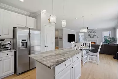 2457 Bryn Mawr Lane, Crystal Lake, IL 60014 - Photo 11