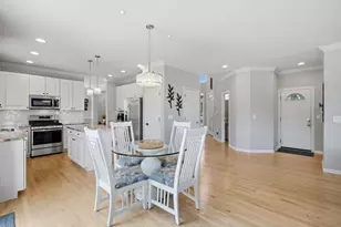2457 Bryn Mawr Ln, Crystal Lake, IL 60014 - Photo 13