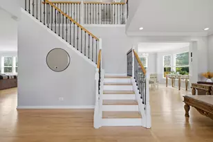 2457 Bryn Mawr Ln, Crystal Lake, IL 60014 - Photo 5