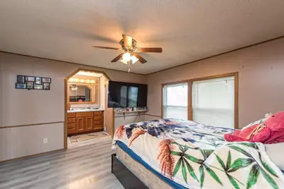 3285 Meadow Drive, Park City, IL 60085 - Photo 13