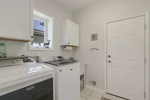 3206 Whirlaway Ct, Grayslake, IL 60030 - Photo 19