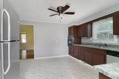 120 E Main Street, Stanford, IL 61774 - Photo 9