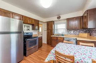 3315 Emmaus Ave, Zion, IL 60099 - Photo 9