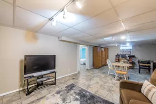 3315 Emmaus Ave, Zion, IL 60099 - Photo 21