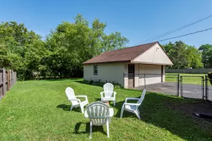 3315 Emmaus Ave, Zion, IL 60099 - Photo 39